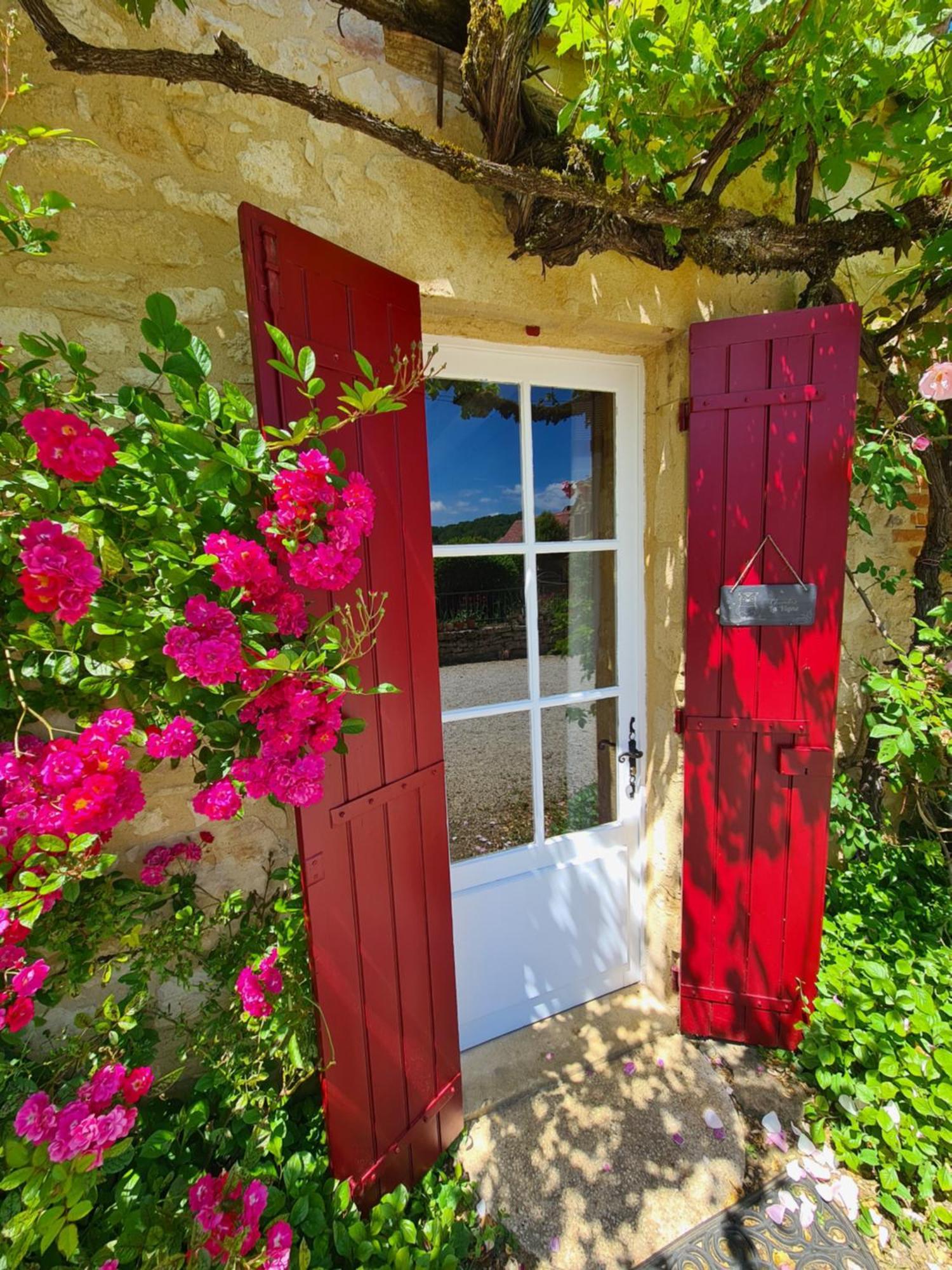 La Ferme de l'Embellie Gîtes et Chambres d'Hôtes Le Buisson-de-Cadouin Exterior foto