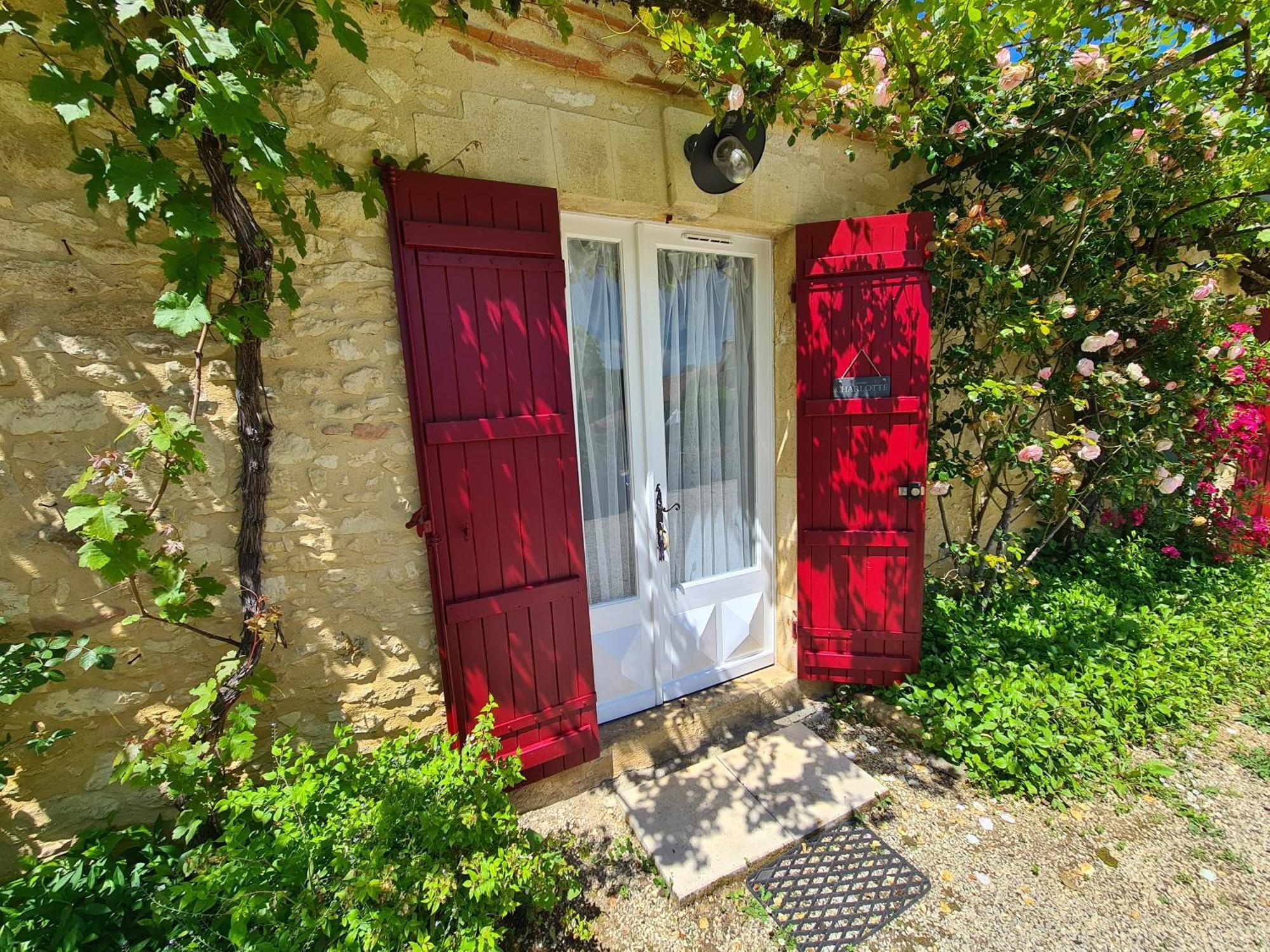 La Ferme de l'Embellie Gîtes et Chambres d'Hôtes Le Buisson-de-Cadouin Exterior foto